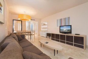 Spacious 3 bedrooms apartment side sea view Torrox-Costa